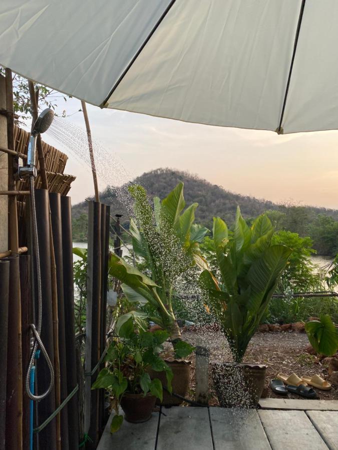 Royal Mountain Hut Hotel Ratchaburi Exterior photo